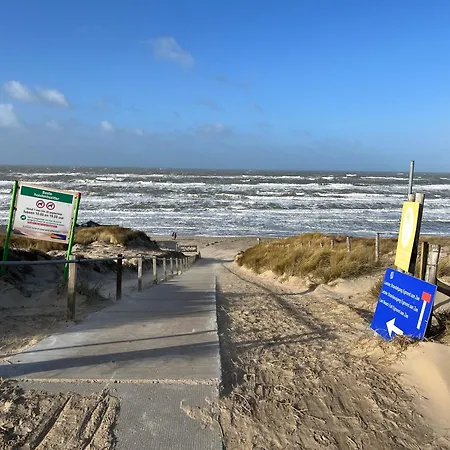 Aan Zee - 100m Apartamento