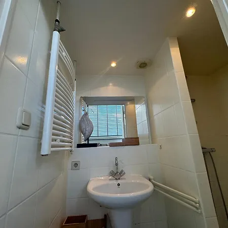 Aan Zee - 100m Egmond aan Zee