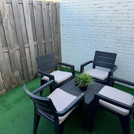 Aan Zee - 100m * Egmond aan Zee