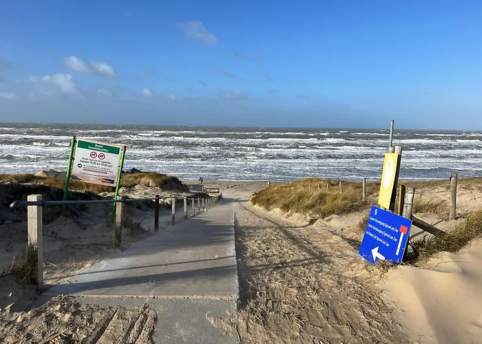 Aan Zee - 100m Appartement