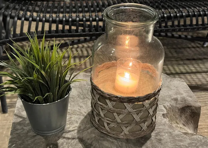 Aan Zee - 100m Appartement *