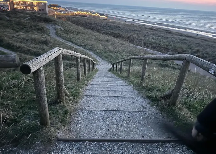 Aan Zee - 100m * Egmond aan Zee
