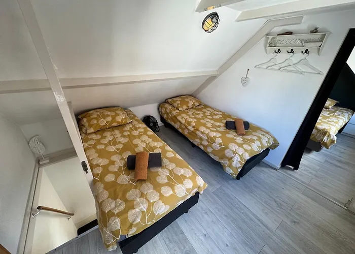 Aan Zee - 100m * Egmond aan Zee